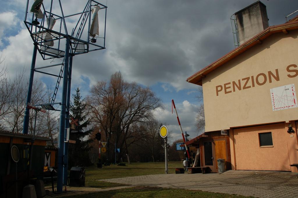 Penzion Sedlec クトナー・ホラ エクステリア 写真